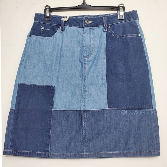 TWO BY VINCE CAMUTO Patchwork Colorblock Pencil Denim Skirt, NWT - Picture 3 of 8